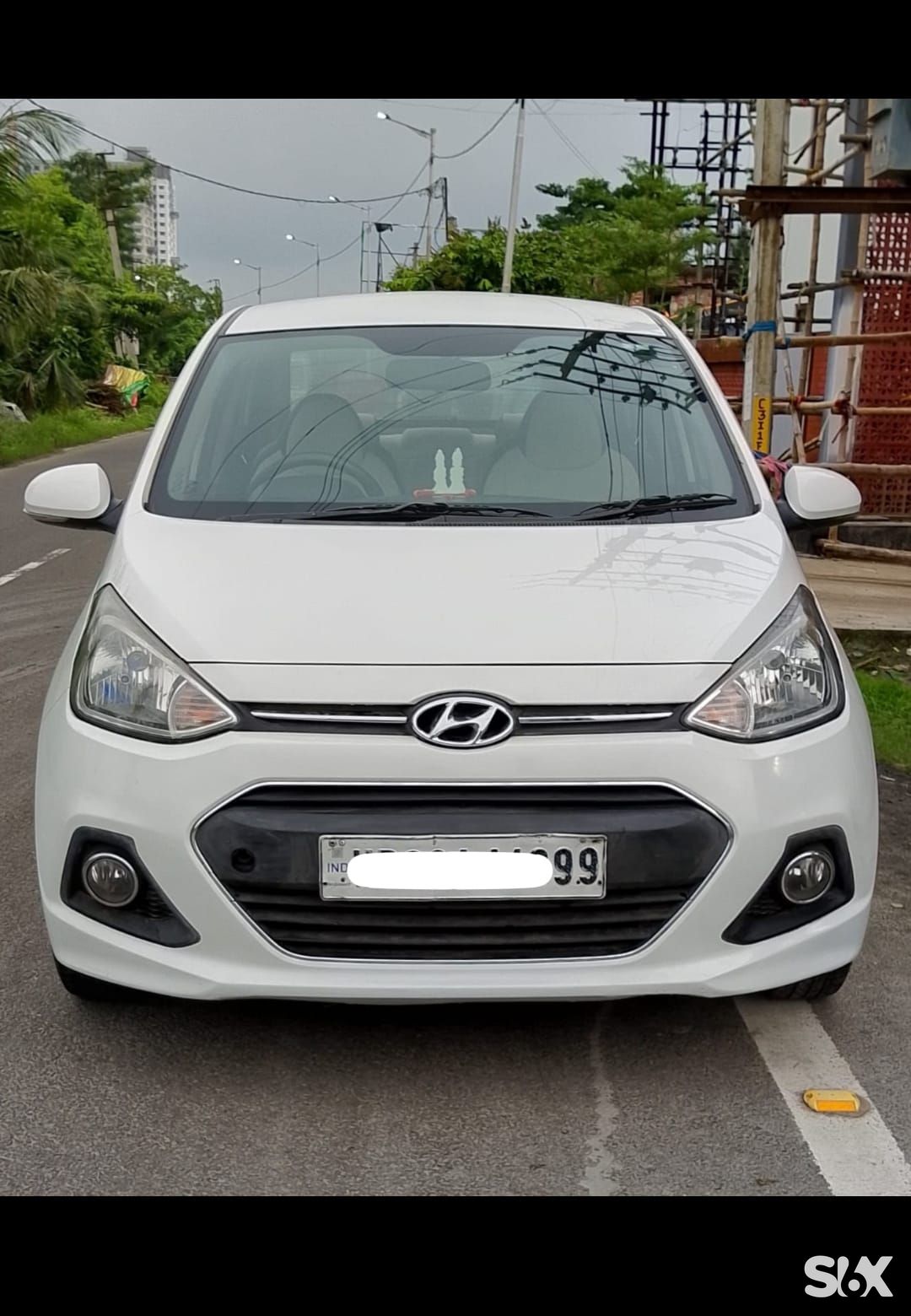 Hyundai Xcent vtvt-s Used cars in Brand-hyundai